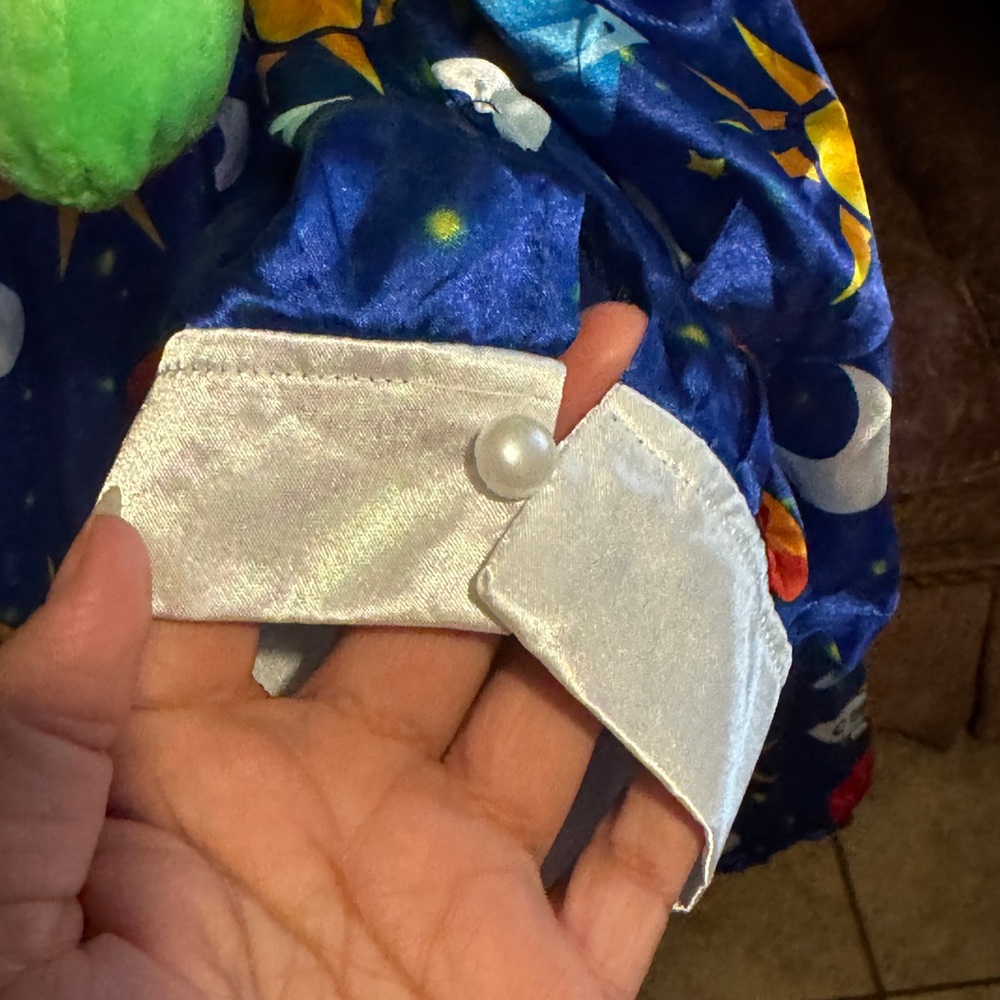 Plus Size Magic Schoolbus Halloween Costume - Picture 6 of 11